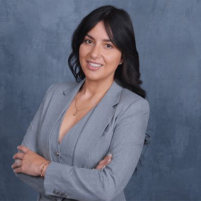 Karla De La Cruz